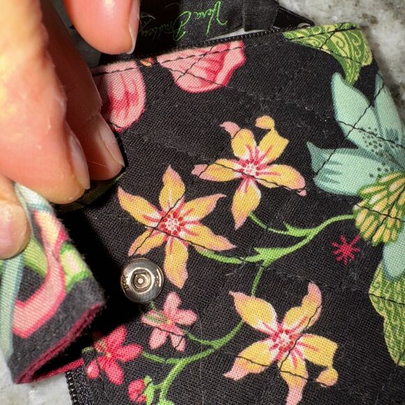 Black Green Pink Flowers VERA BRADLEY Wallet ‎ Zip Around Coin Pocket & Snap Tab - Picture 6 of 6